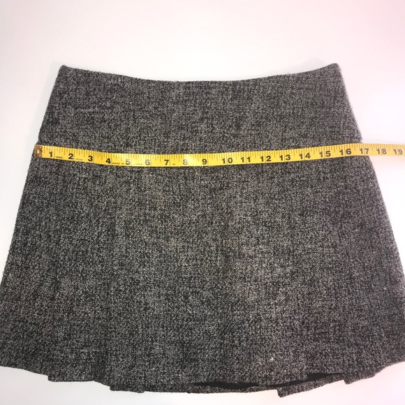 Kensie Skirt - Picture 7 of 12